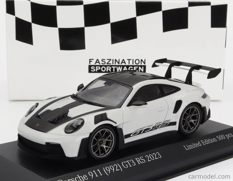Minichamps Porsche 911 992 Gt3 Rs Coupe 2023 - Silver Wheels 1:43 Bílá