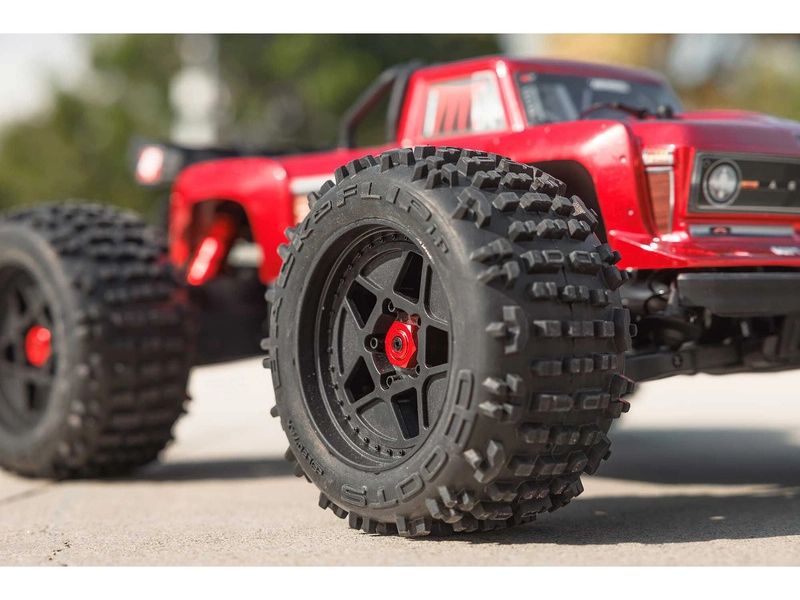 RC auto Arrma Outcast 4S V2 BLX 1:10 4WD RTR, oceľ