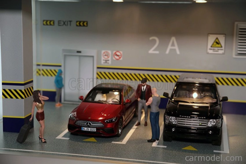 Atlantic Vetrina display box Diorama Parcheggio - Parking - Cars Not Included - Lungh.lenght Cm 68.5 X Largh.width Cm 43.0 X Alt.height Cm 30.0 1:18 Různé