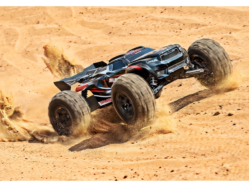 RC auto Traxxas Sledge 1:8 RTR, oranžová