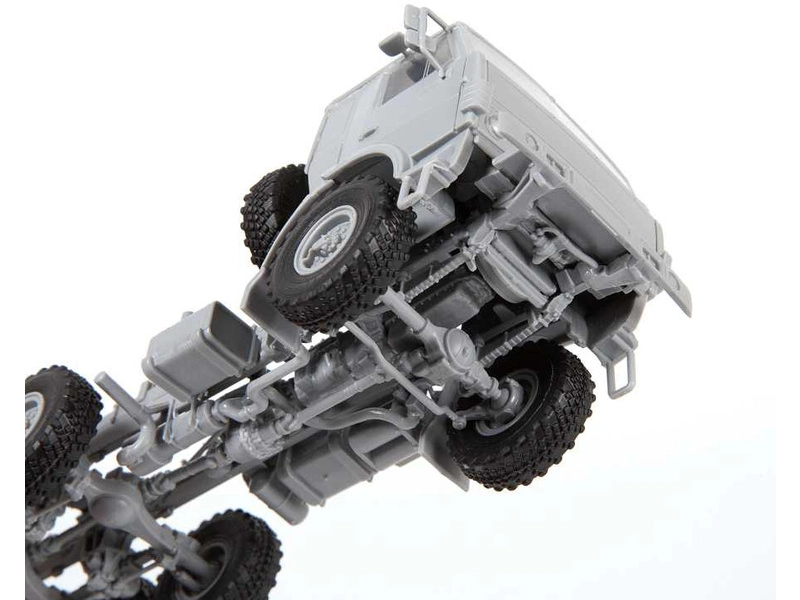 Zvezda Kamaz K-5350 Mustang (1:72)