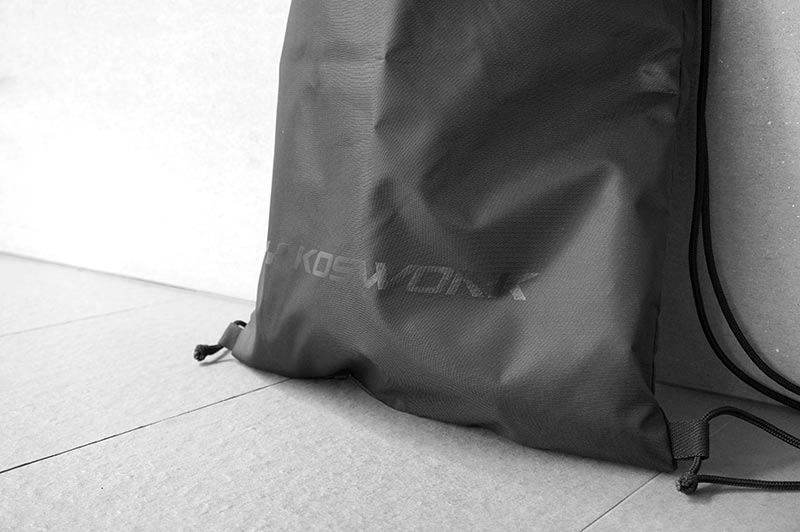 Vak na záda pro 1/10 modely