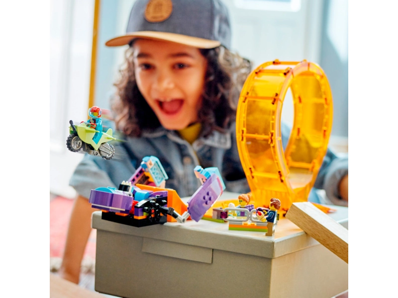 LEGO City - Kaskadérska slučka so šimpanzom