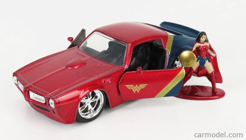 Jada Pontiac Firebird With Wonder Woman Figure 1972 1:32 Červená Modrá