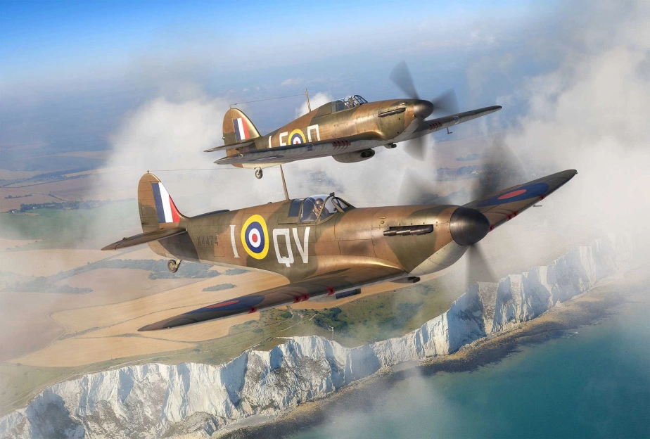 Plastic ModelKit letadlo 03771 - Supermarine Spitfire Mk.Ia & Hawker Hurricane Mk.I (1:144)