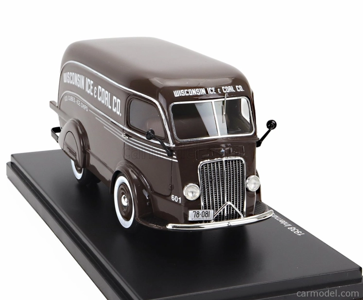 Esval model International D-300 N 601 Van Wisconsin Ice & Coal Co. 1938 - kocky ľadu - ľadová drť 1:43 Hnedá