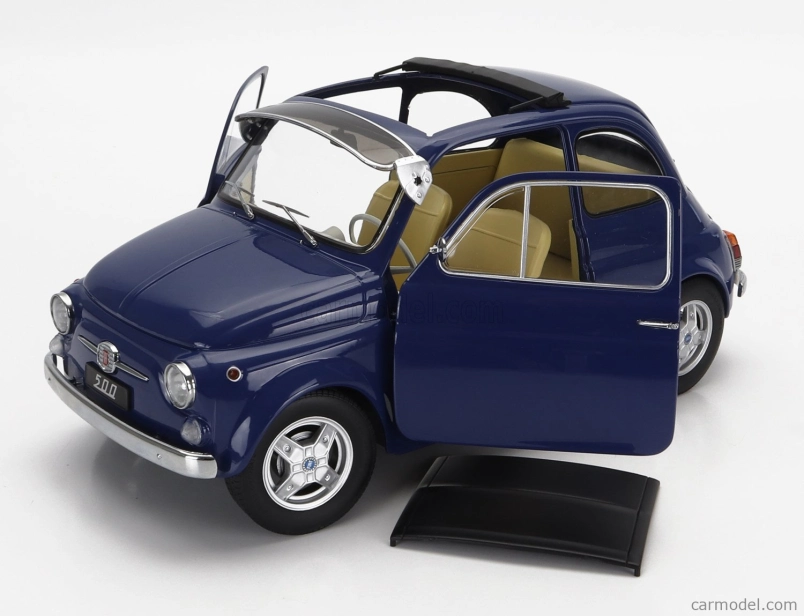 Fiat 500 F Custom 1968 v mierke 1:12 modrá