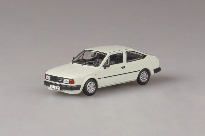 Abrex Škoda Rapid 136 (1987) 1:43 - Bílá Ledová - Pravostranné Řízení