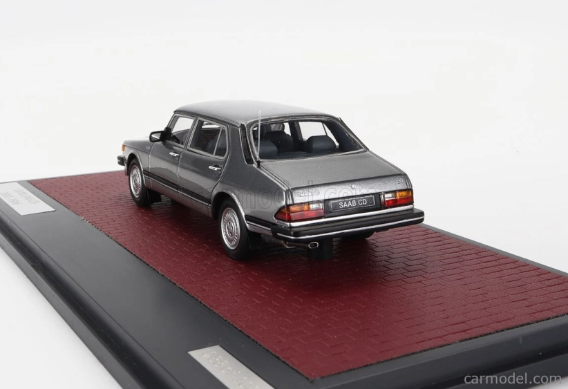 Modely v mierke Matrix Saab 900 Cd Turbo 1986 1:43 Grey Met