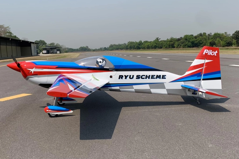 103" Laser V3 2610mm 120cc Modro-červená Ryu