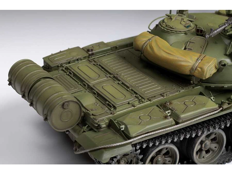 Zvezda T-62 verzia 1974 – 1975 (1:35)