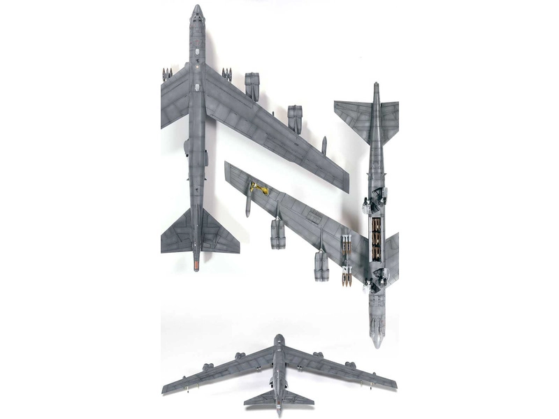 Academy Boeing B-52H USAF 20th BS Buccaneers (1:144)