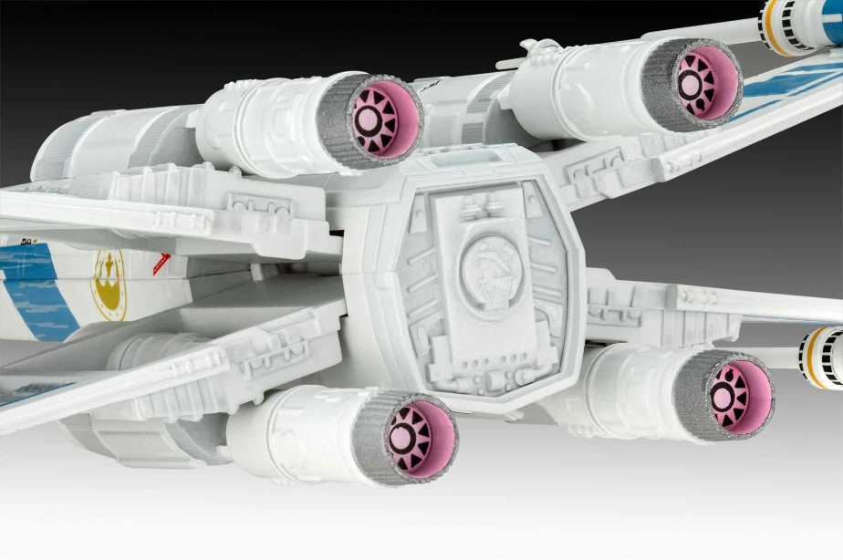 Plastic ModelKit SW 06791 - The Mandalorian: X-Wing Fighter (1:57)