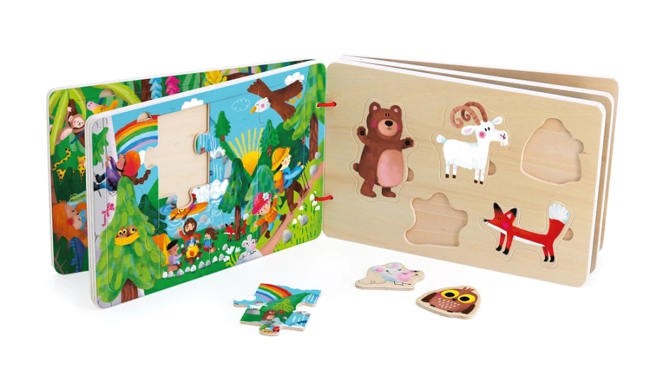 Vilac Drevená knižka s puzzle Dobrodružstvá