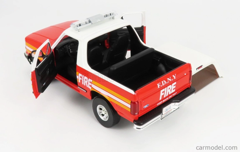 Greenlight Ford usa Bronco Fdny New York Fire Engine 1996 1:18 červená biela