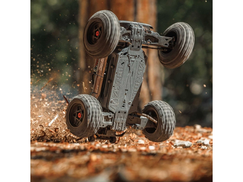 RC auto Arrma Outcast 4S V2 BLX 1:10 4WD RTR, oceľ