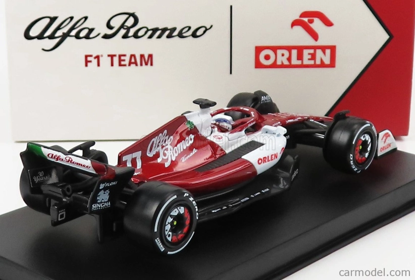 Bburago Alfa romeo F1 C42 Team Orlen Racing N 77 1:43, červená