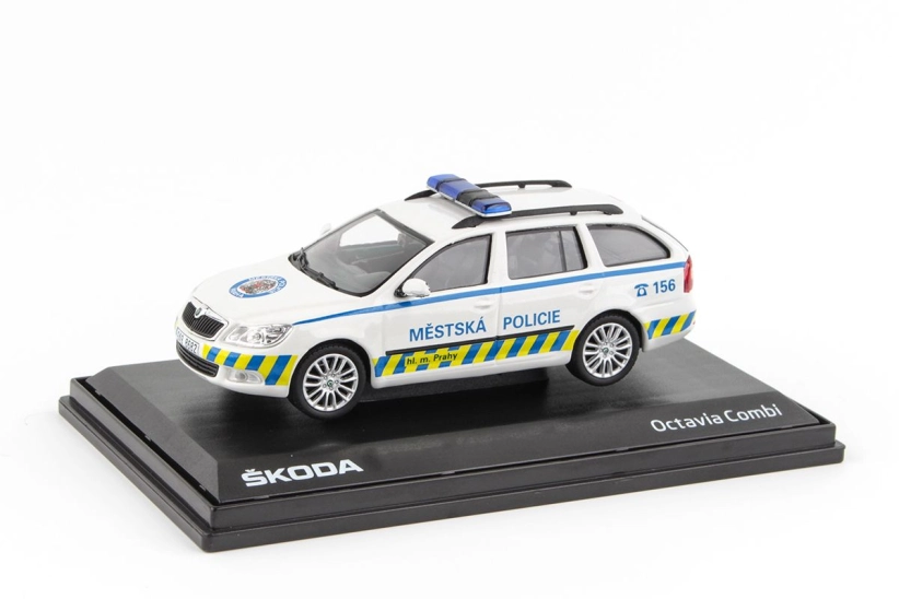 Abrex Škoda Octavia II FL Combi (2008) 1:43 - MP Praha 89