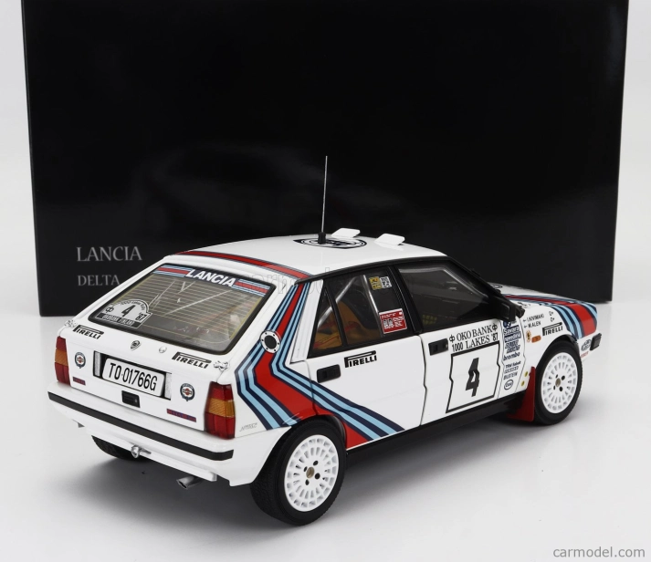 Kyosho Lancia Delta Hf Integrale 4wd Team Lancia  N 4 Winner Rally 1000 Lakes 1987 Markku Alen - Ilkka Kivimaki 1:18 Bílá Červená Modrá