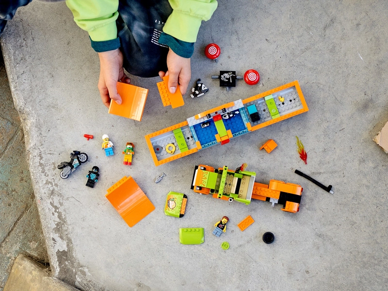 LEGO City - Kaskadérske auto