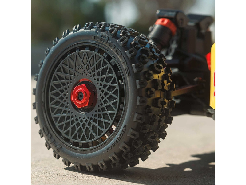 RC auto Arrma Typhon Mega 665 1:8 4WD RTR, červená