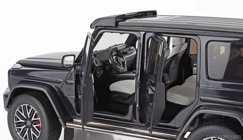 I-scale Mercedes benz G-class G63 Amg V8 Biturbo 4x4 (w463) 2022 1:18 Tmavě Modrá
