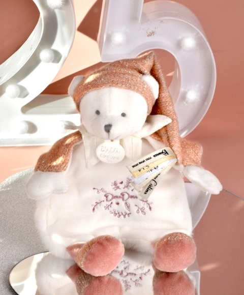 Doudou Darčeková sada Plyšový maznáčik medvedík s čiapočkou ružový 25 cm