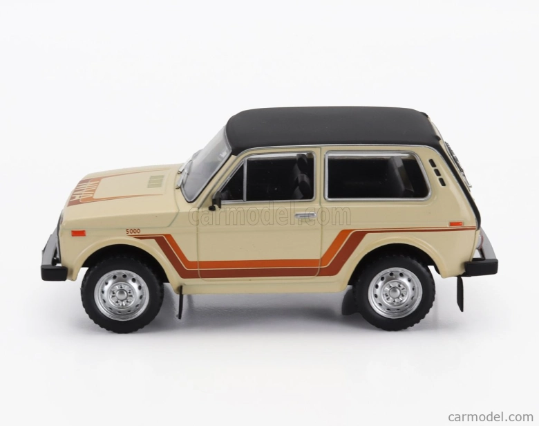 Whitebox Lada Niva 5000 1980 1:24 Beige