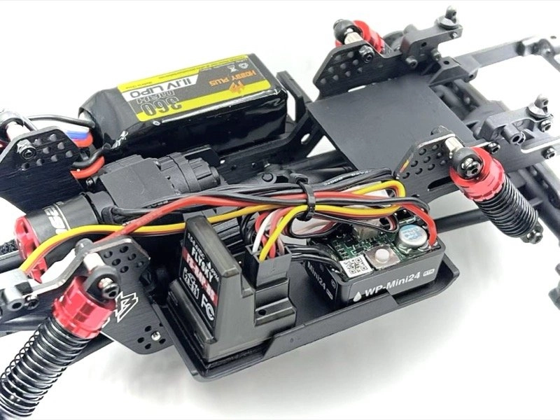 Mini Crawler Absima / Hobby Plus CR-18P PRO Juice Up 1:18 RTR - červený