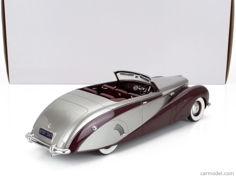 Matrix scale models Daimler De36 Hooper ''green Goddess'' Cabriolet Open 1953 1:18 Červená Stříbrná