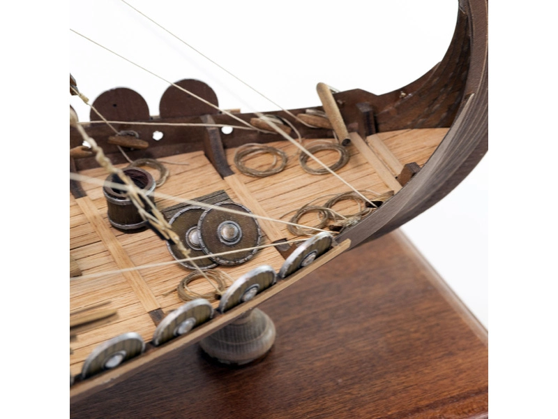 AMATI Oseberg vikingská loď 1:50 kit