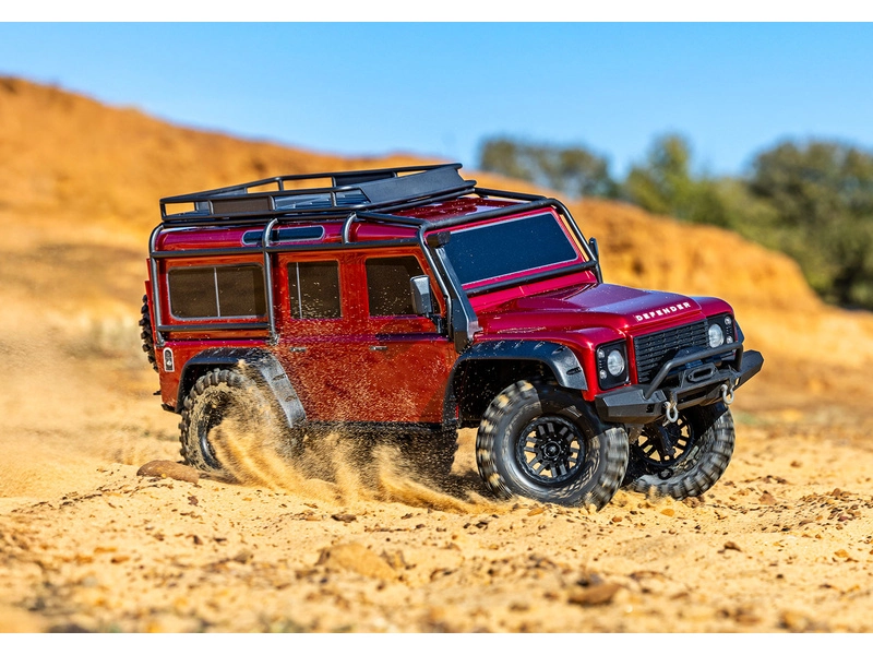 RC auto Traxxas TRX-4 Land Rover Defender 1:10 RTR, červená