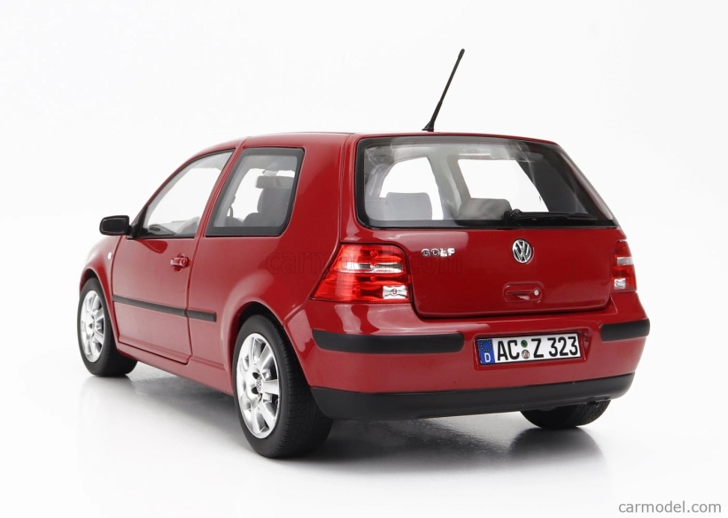 Norev Volkswagen Golf Iv 2002 1:18 Červená