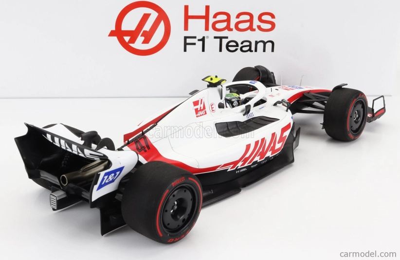 Minichamps Haas F1 Vf-22 Ferrari Team Haas N 47 11th Bahrain Gp 2022 Mick Schumacher 1:18 Biela čierna červená