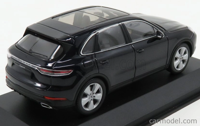Minichamps Porsche Cayenne 2017 1:43 Blue Met