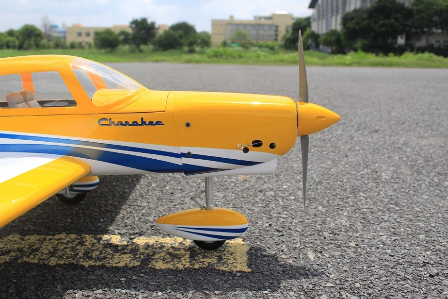 Piper Cherokee 1,53m Žlutý