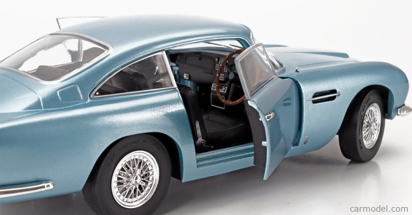 Solido Aston martin Db5 1964 1:18 Světle Modrá Met