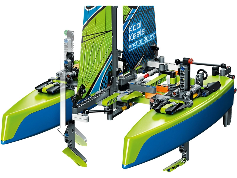 LEGO Technic - Katamarán