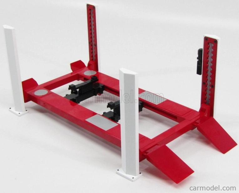 Greenlight Accessories Set Officina - Ponte Sollevatore Auto - Four Post Lift 1:18 Červená Bílá