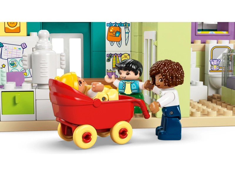 LEGO DUPLO - Moderný rodinný dom 3 v 1 s figúrkami