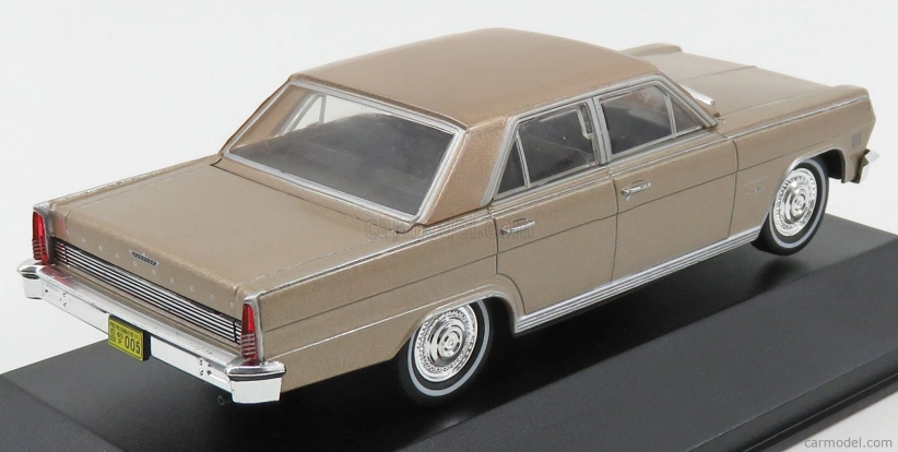 Edicola Renault Ika Rambler Ambassador 1965 1:43 Gold Met