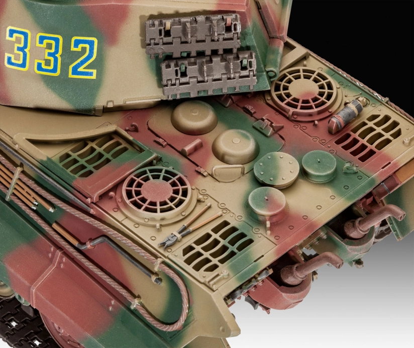 Revell tank Tiger II Ausf. B (Henschel Turret) (1:35)