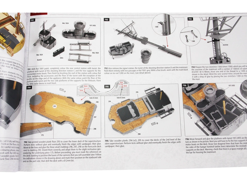 AMATI Bismark 1939 1:200 kit