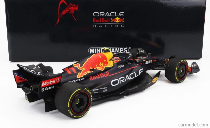 Minichamps Red bull F1 Rb18 Team Oracle Red Bull Racing N 11 1:18, tmavě modrá