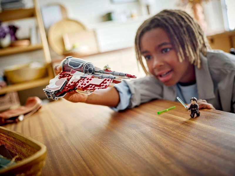 LEGO Star Wars – Ahsoka a jediská stíhačka Interceptor™