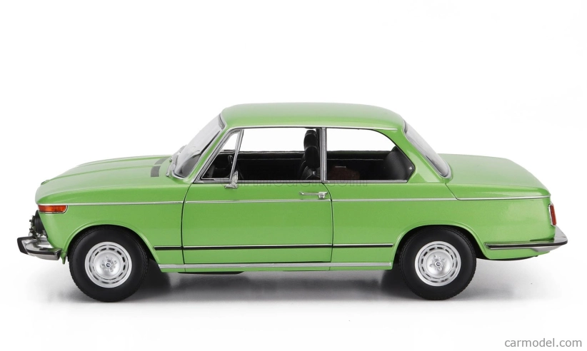 Kk-scale BMW L2002 Tii 2-series 1974 1:12 Zelená