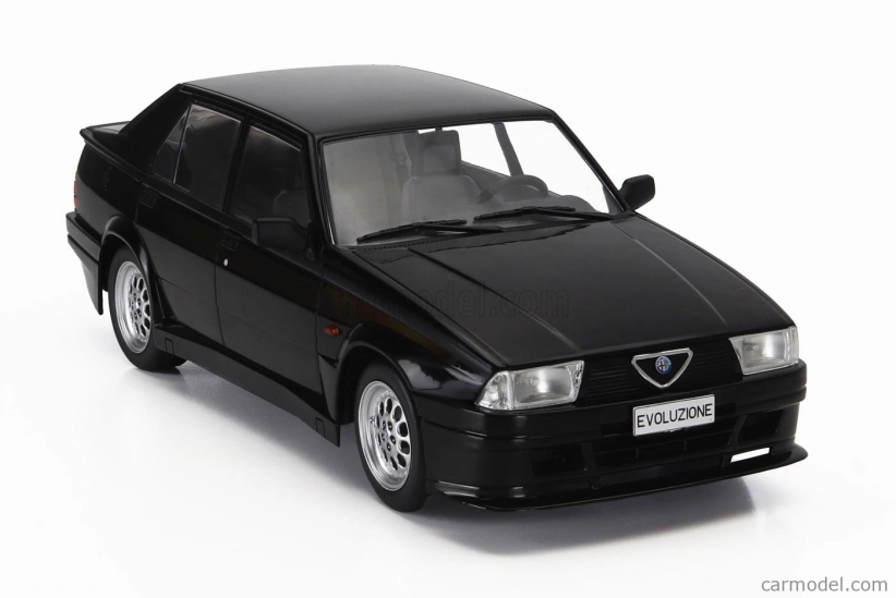 Mcg Alfa romeo 75 Turbo Evoluzione 1987 1:18 Black