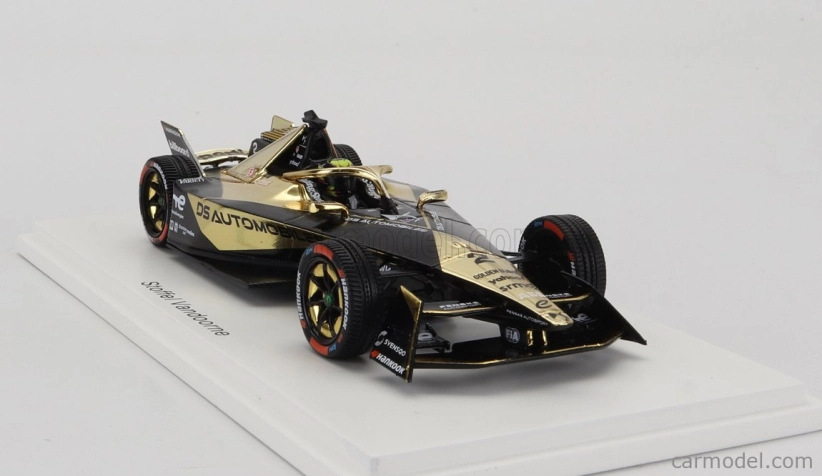 Spark-model Ds automobiles Formula-e E-tense Fe23 Team Ds Penske N 2 Season 2023-2024 Stoffel Vandoorne 1:43 Černé Zlato