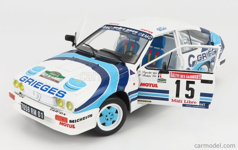 Solido Alfa romeo Alfetta Gtv6 N 15 Rally Des Garrigues 1986 C.rigollet - M.bathelot 1:18 Biela 2 tóny Modrá
