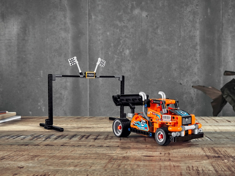 LEGO Technic - Závodný traktor